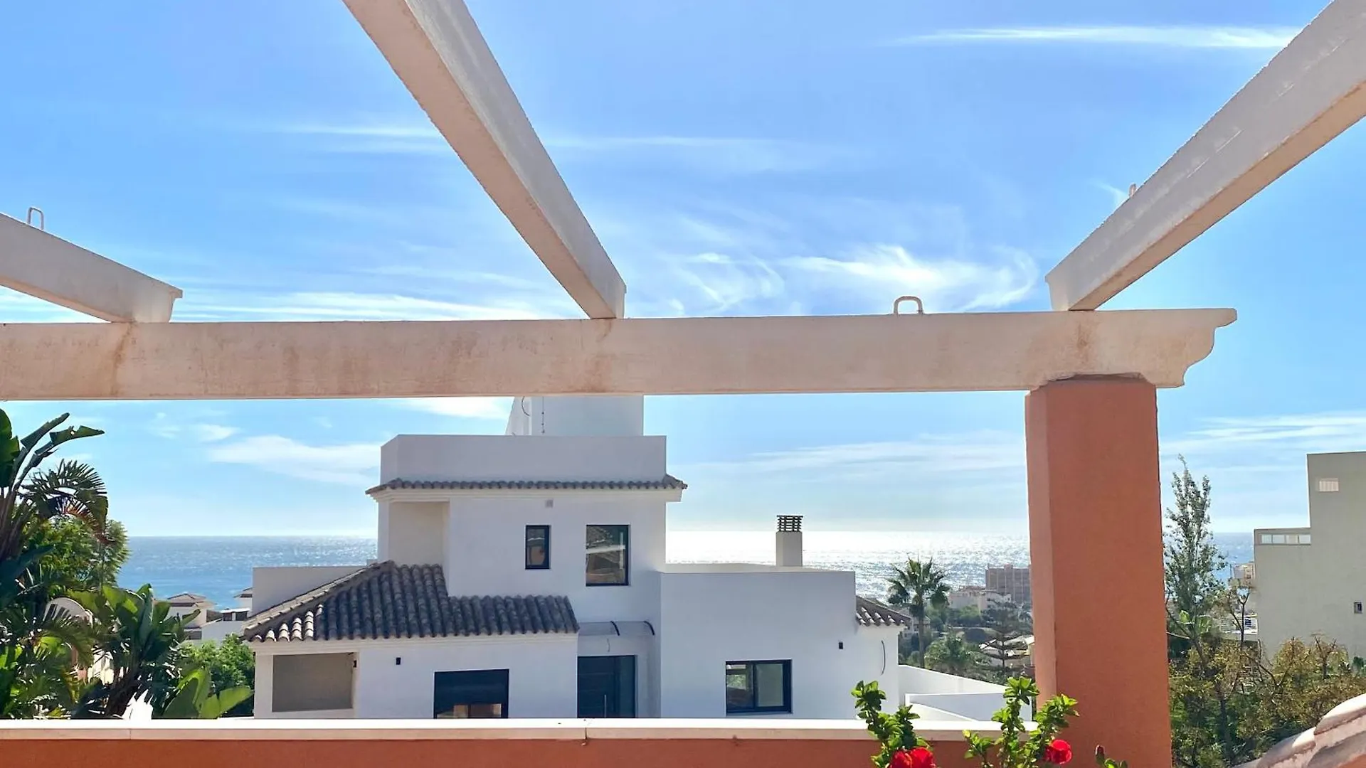 Villa With Heated Private Pool, Sea View& Turkish Sauna Benalmadena