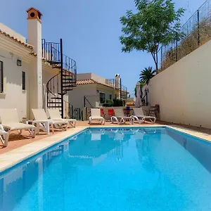 Ample At Coast Villa