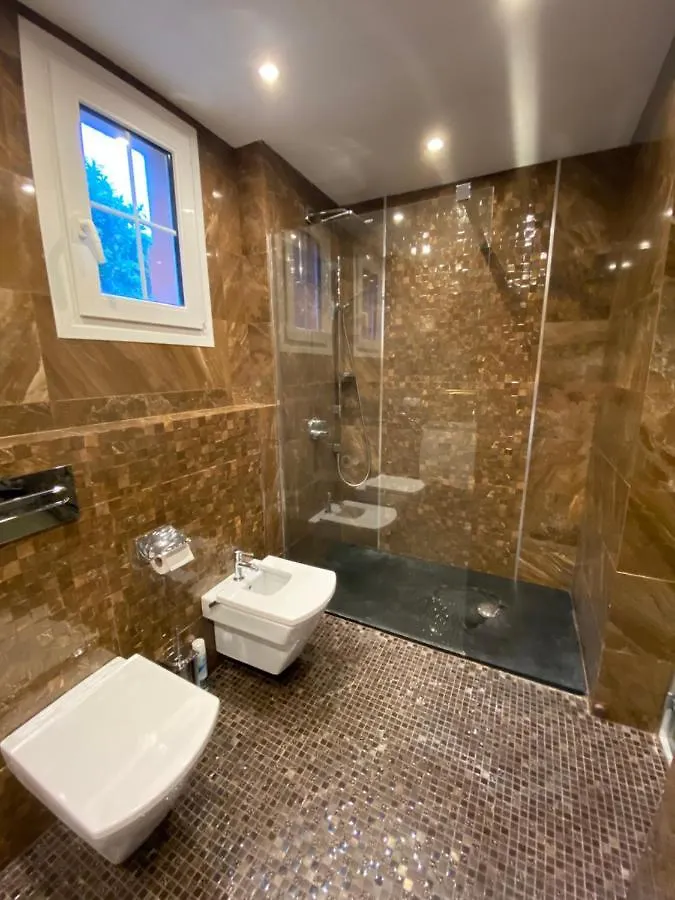 Villa With Heated Private Pool, Sea View& Turkish Sauna Бенальмадена